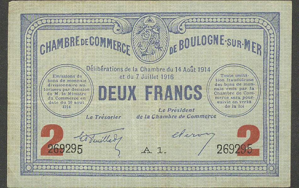 Billet de nécessité de deux francs sur lequel on lit : "Délibérations de la chambre du 14 août 1914 et du 7 juillet 1916. Émissions de bons de monnaie divisionnaire autorisées par décision de Monsieur le ministre du commerce en date du 20 août 1914. Toute imitation frauduleuse des bons de monnaie émis par la Chambre de Commerce sera poursuivie en vertu de la loi." 