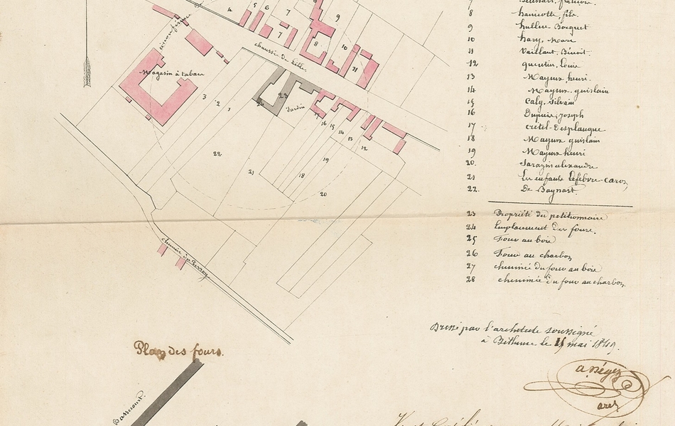 Plan manuscrit d'un quartier qui détaille les parcelles et bâtiments.