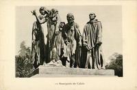 Carte postale noir et blanc montrant une statue représentant un groupe de personnages.